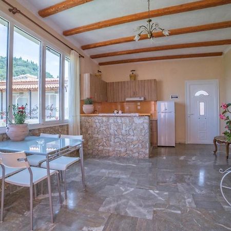 Efi Apartments Agios Gordios  Exteriör bild