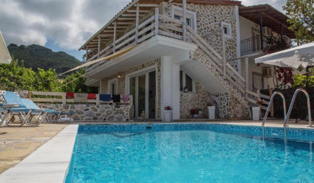 Efi Apartments Agios Gordios  Exteriör bild
