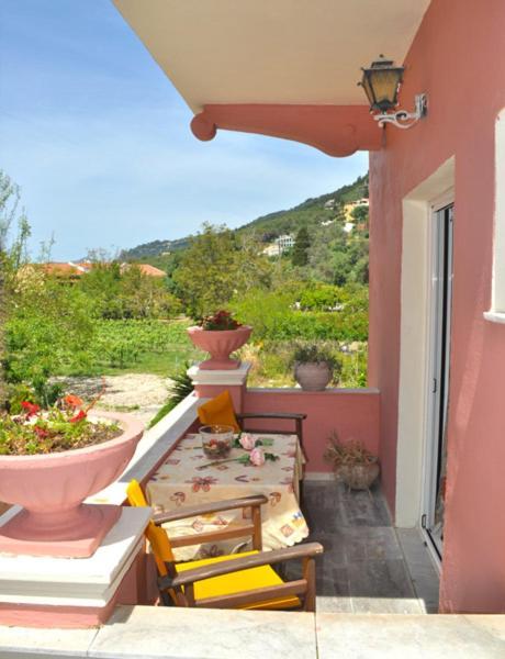 Efi Apartments Agios Gordios  Exteriör bild